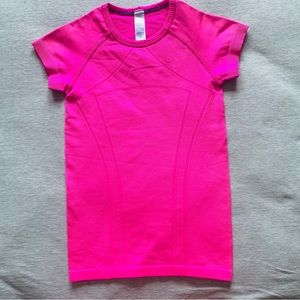 Ivivva girls t-shirt